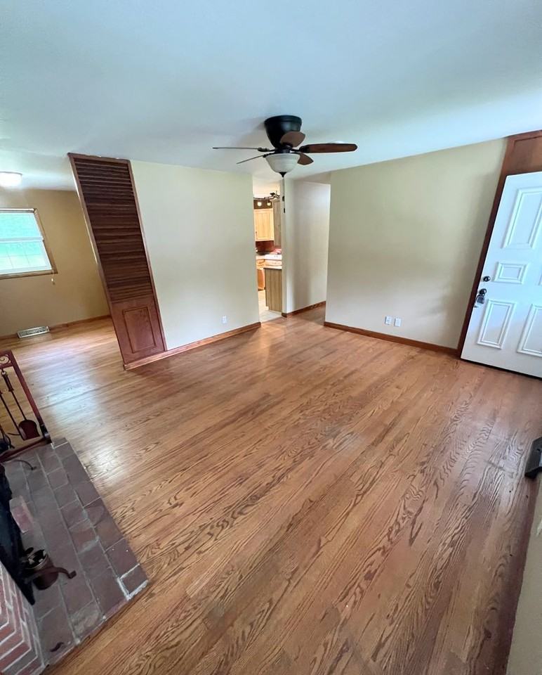 1585 Rainbow Forest Dr - Photo 2 of 13