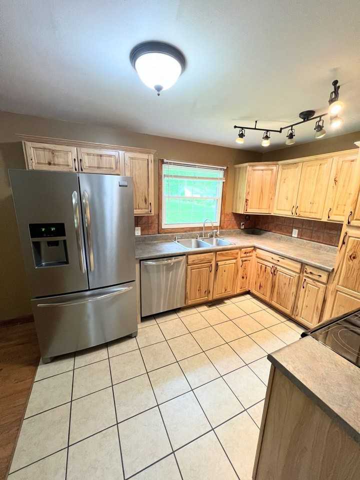 1585 Rainbow Forest Dr - Photo 6 of 13