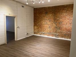 featured image of 111 N Spring St