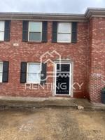 featured image of 176 S Killarney Ln