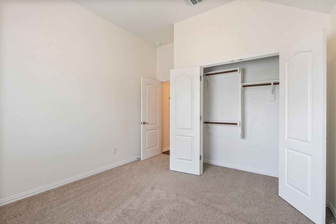 296 Durian Loop - Photo 5 of 26