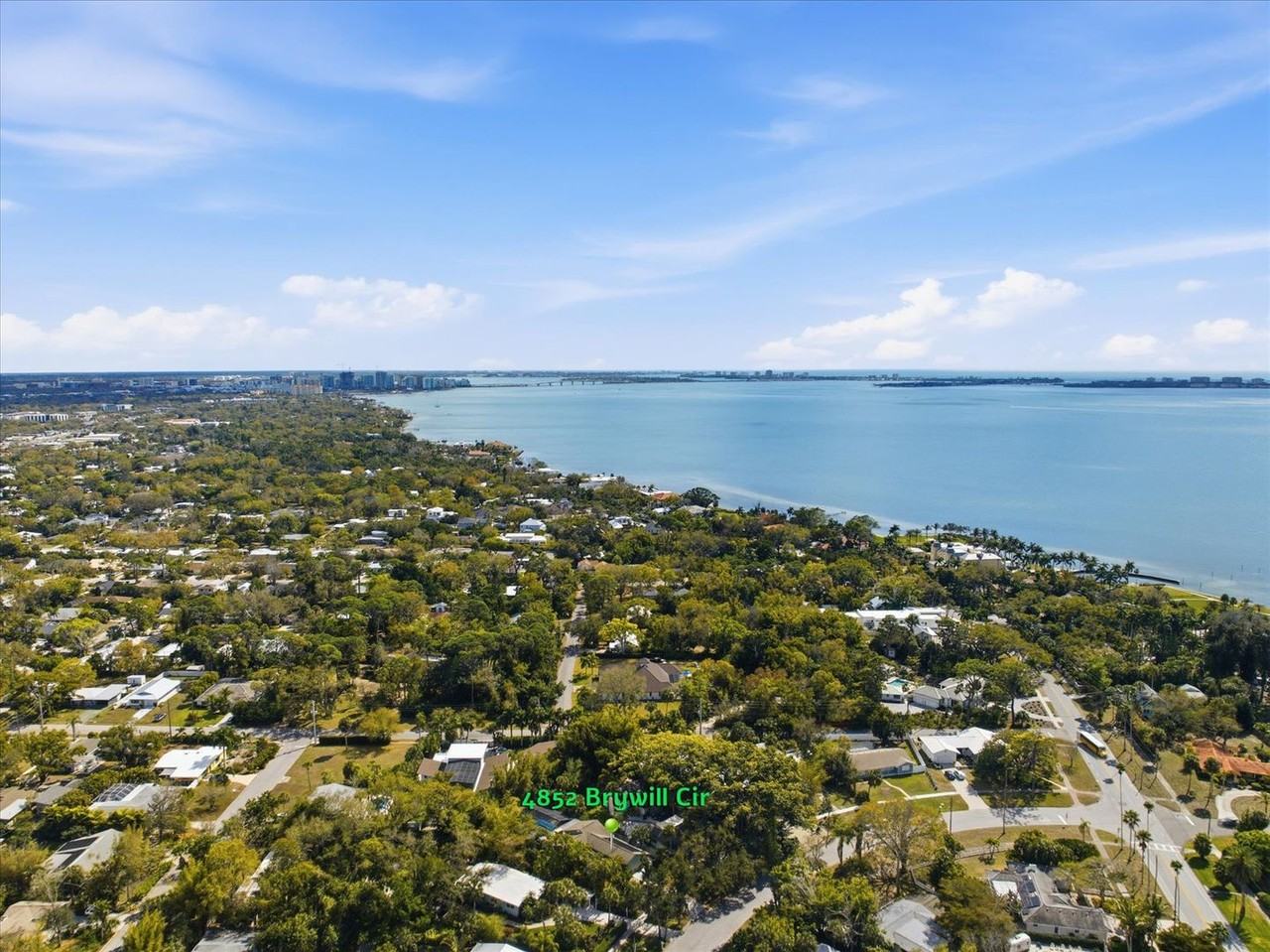 4852 Brywill Cir - Photo 2 of 41