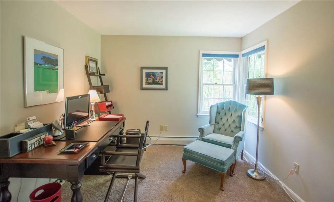 101 Brookside Dr - Photo 5 of 38