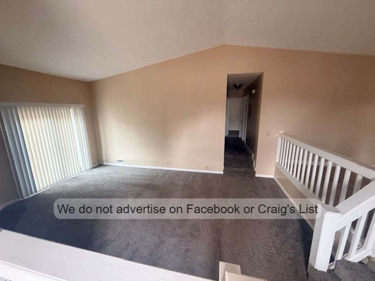 100 Lewiston Ct - Photo 2 of 14