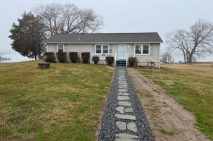 featured image of 299 Blue Crab Loop