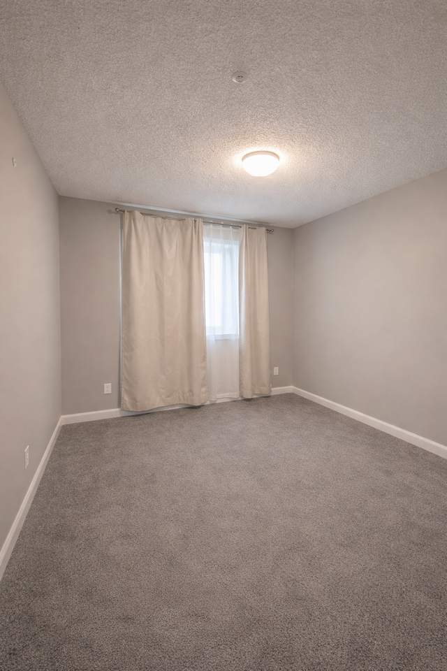 394 Windermere Road Northwest 320 - Photo 7 of 14