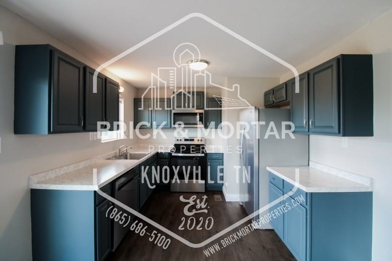 1737 Lively Rd - Photo 6 of 26