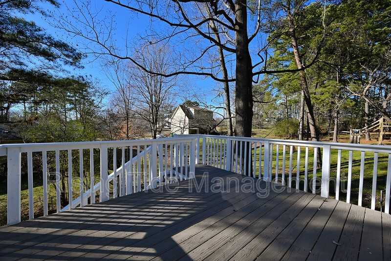 436 10th Ct - Photo 7 of 42