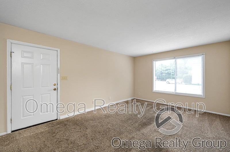 2901 18th Ave #19 - Photo 4 of 15