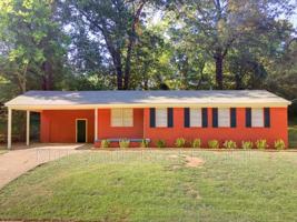 featured image of 3941 Callahan Dr