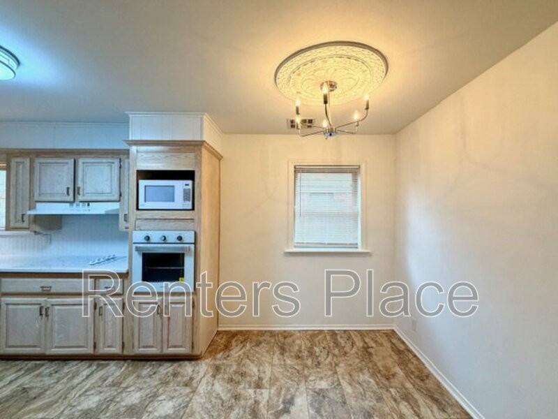 5312 S Yorktown Ave - Photo 6 of 20