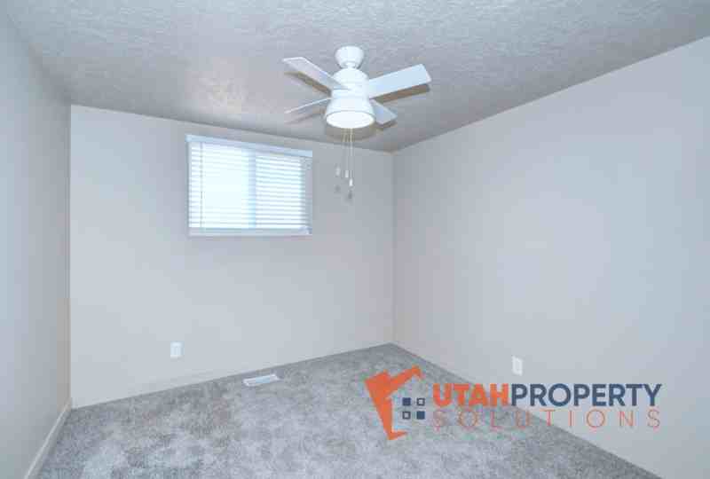 1914 Southeast #B - Photo 5 of 17