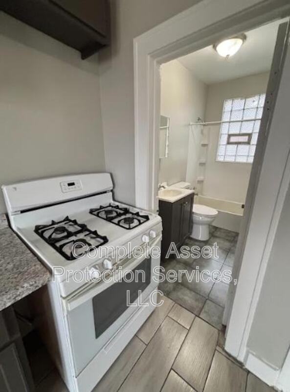 3732 Deodar St - Photo 4 of 12