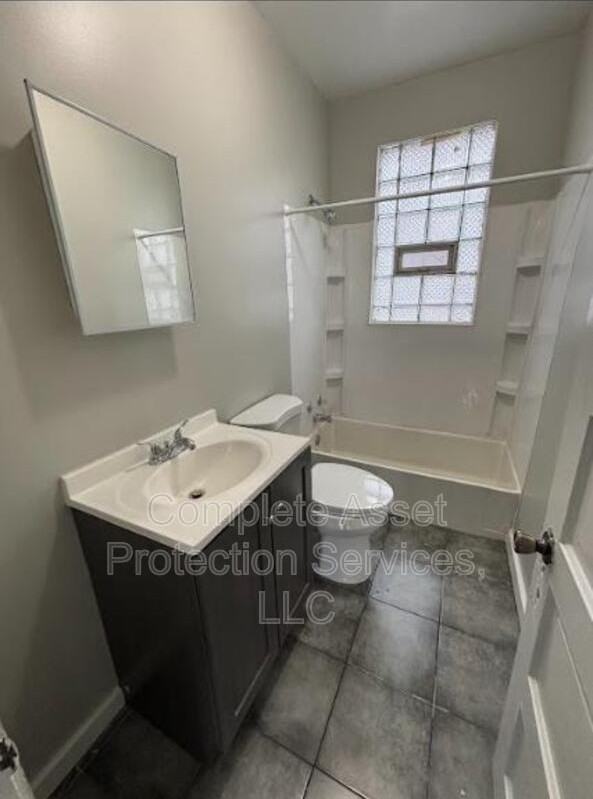 3732 Deodar St - Photo 5 of 12