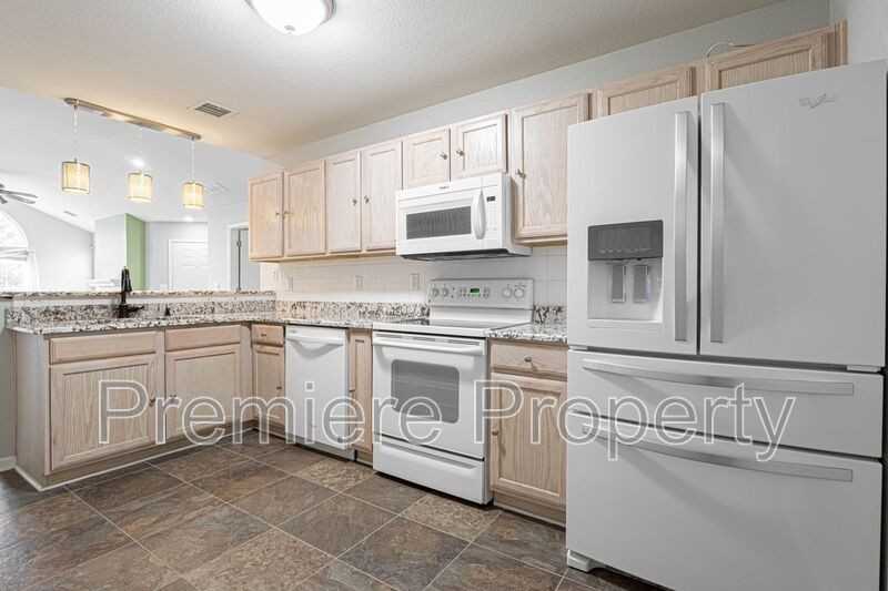 6102 Ne Kensington Dr - Photo 5 of 14