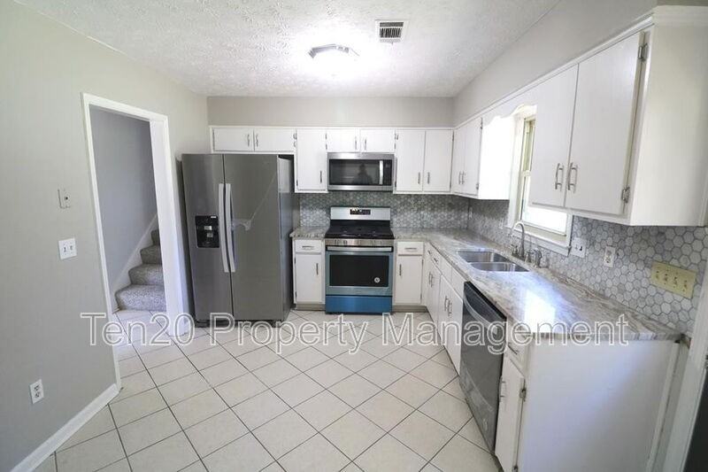 4827 Sequoia Dr - Photo 5 of 27