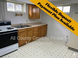 featured image of 310 S 12th St #A