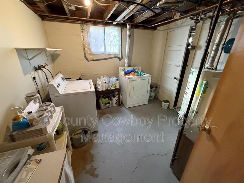 414 S 13th St #A - Photo 7 of 12