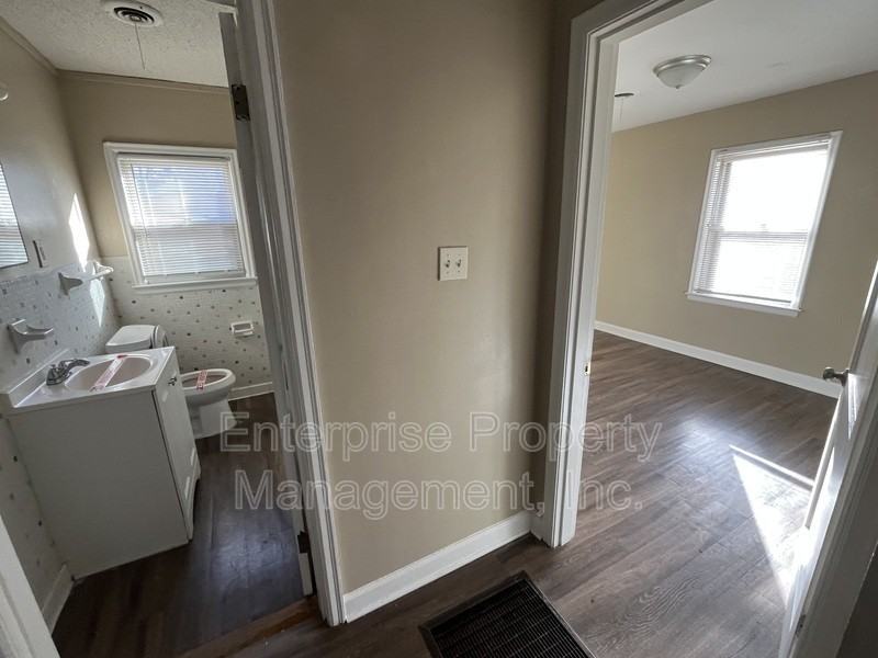 3147 Northgate St - Photo 6 of 9