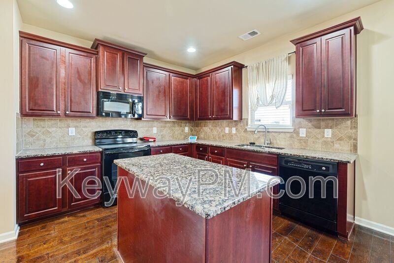 1413 Issac Way - Photo 5 of 30