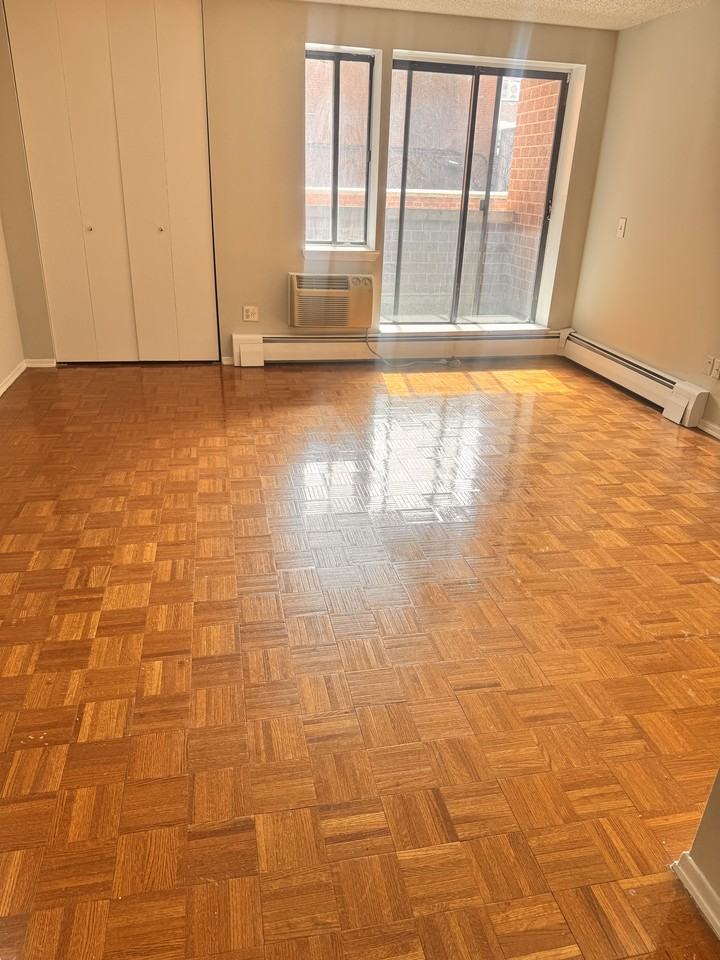 136-14 Northern Boulevard #2A - Photo 2 of 9