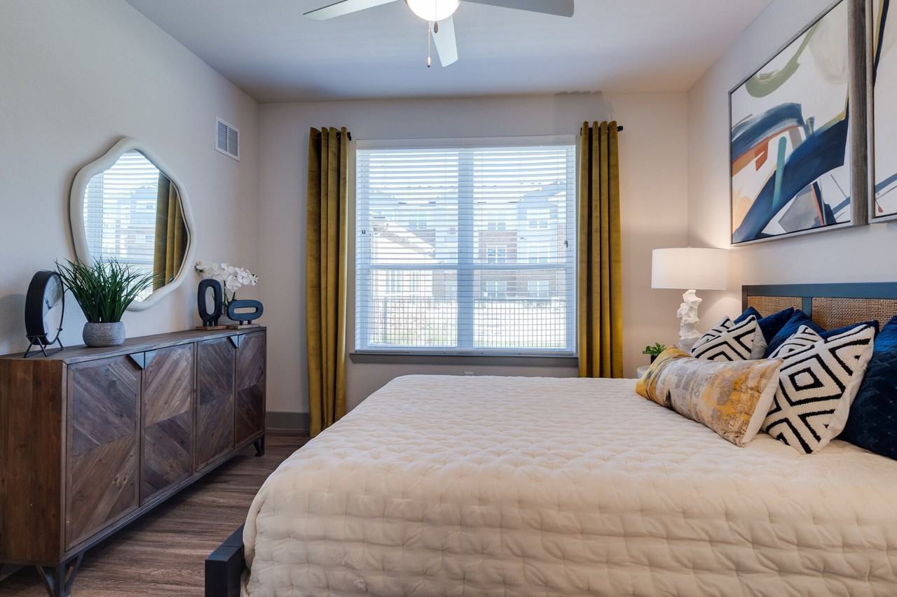 Palladium Simpson Stuart - Photo 6 of 47