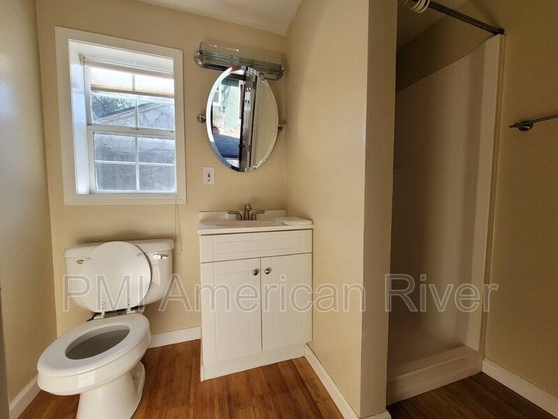 2016 Vallejo Way - Photo 5 of 15