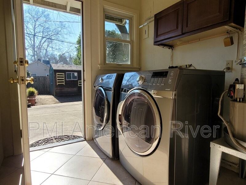 2016 Vallejo Way - Photo 6 of 15