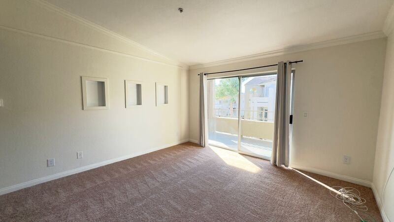 1995 Las Colinas Cir #304 - Photo 3 of 14