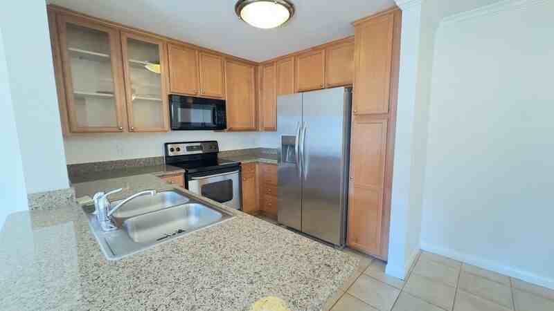 1995 Las Colinas Cir #304 - Photo 5 of 14