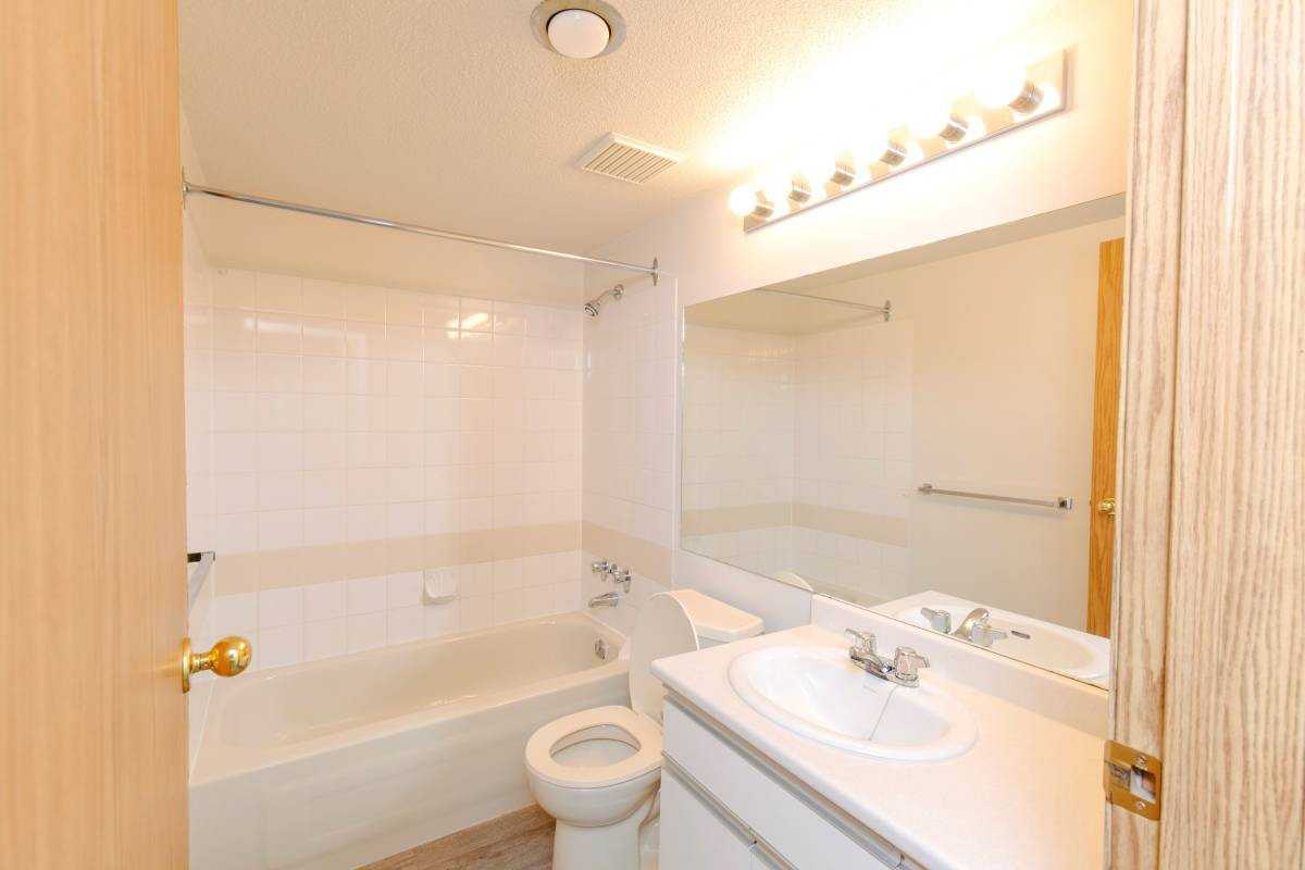 1660 56 Street #413 - Photo 4 of 13