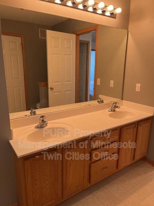 4553 Victor Path #5 - Photo 5 of 7