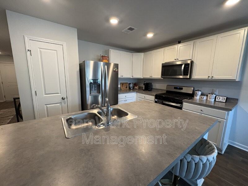 107 Orchid Bloom Cir - Photo 3 of 12