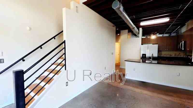 800 Academy St - Photo 2 of 15