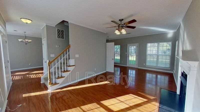 7236 Rock Island Rd - Photo 5 of 13