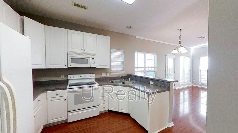 7236 Rock Island Rd - Photo 6 of 13