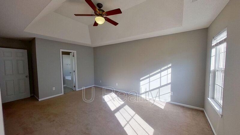 7236 Rock Island Rd - Photo 7 of 13