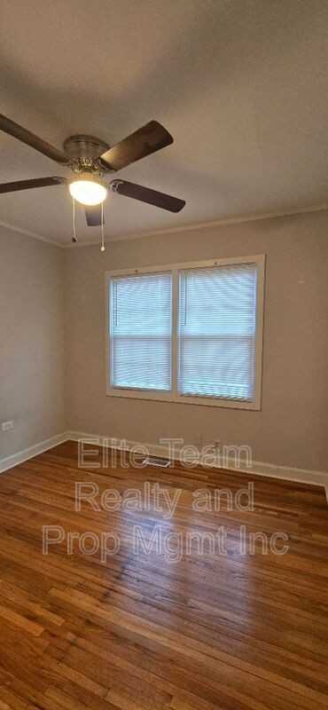2901 Clemson Ave - Photo 7 of 19
