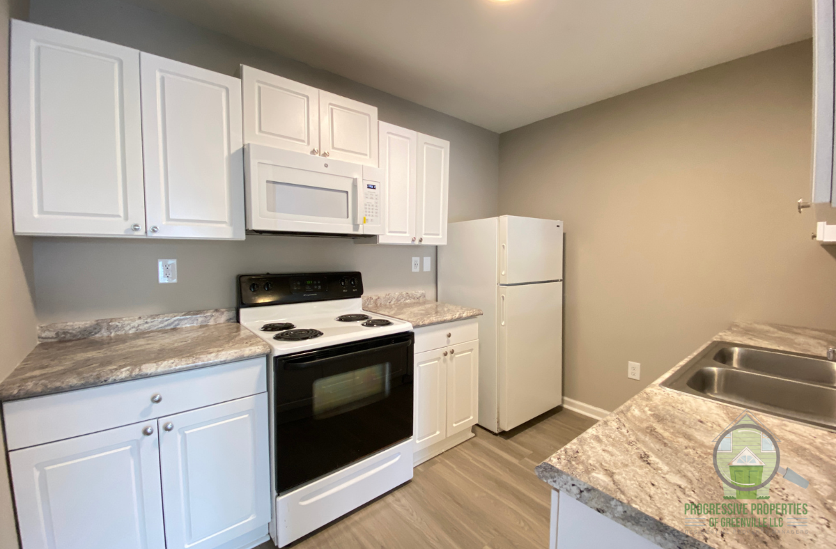 13 Staunton Bridge Road - Photo 3 of 26