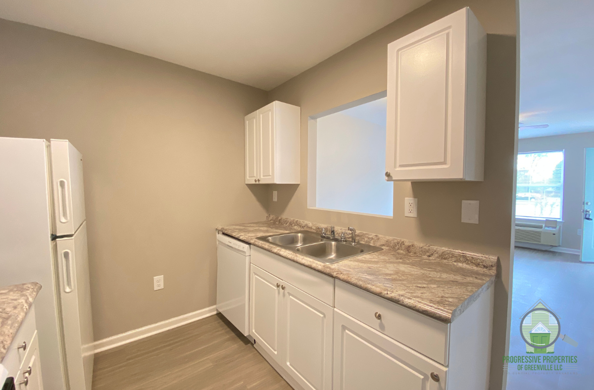 13 Staunton Bridge Road - Photo 4 of 26