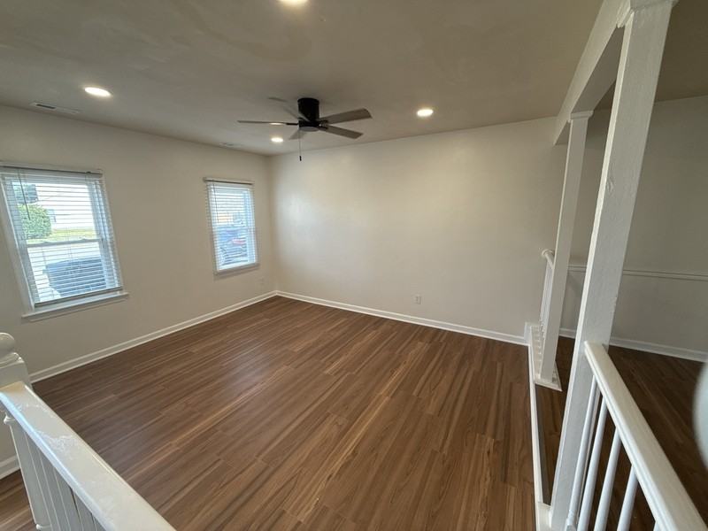 5537 Lynbrook Lndg - Photo 2 of 20