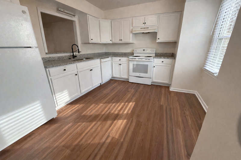 5537 Lynbrook Lndg - Photo 4 of 20