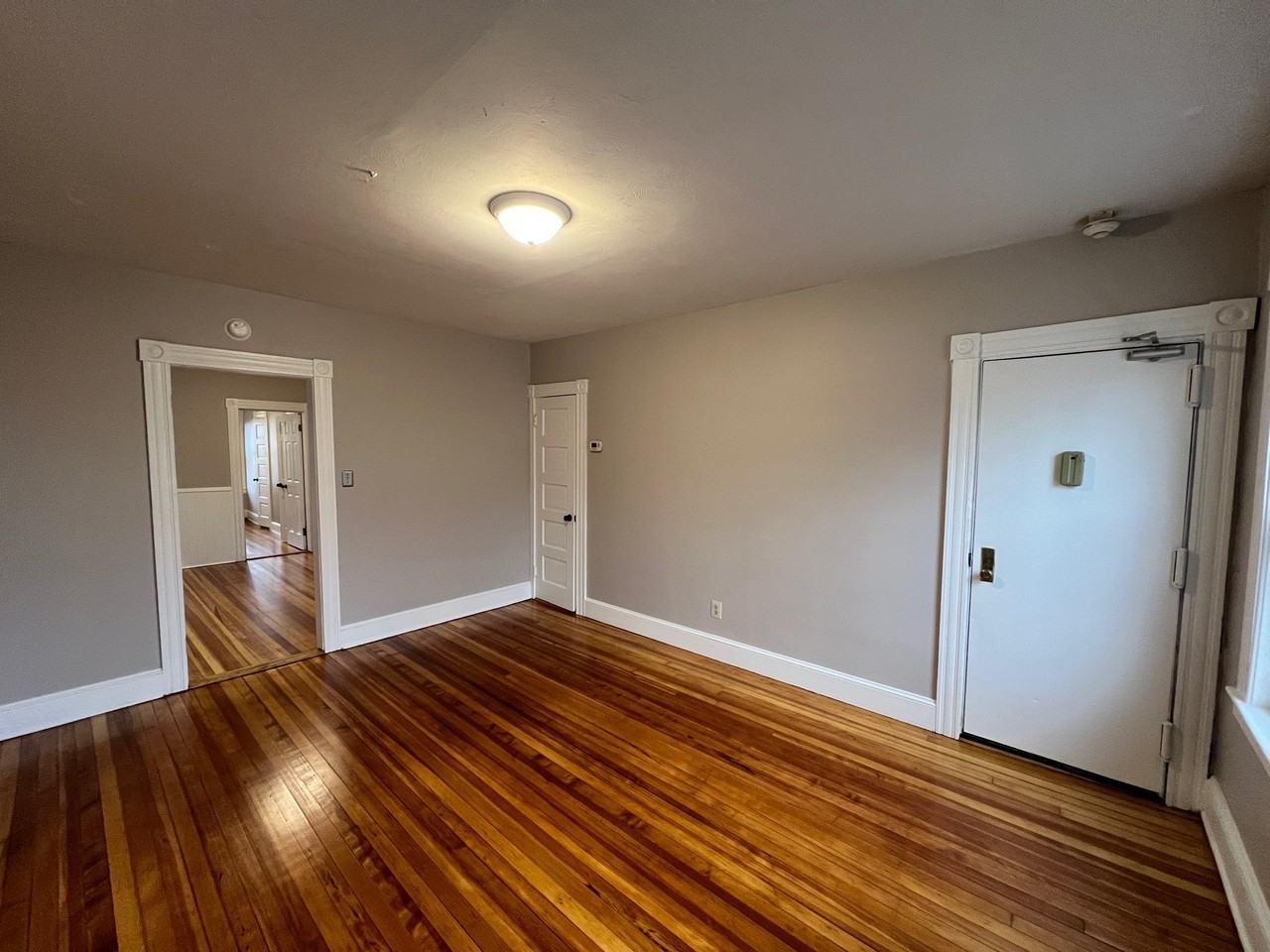 103 Gold Street, New Britain - Photo 2 of 10