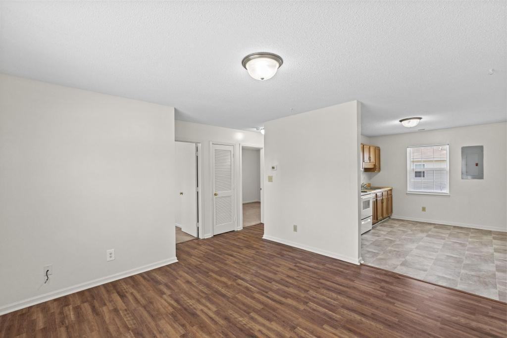 2318 Indian Drive - Photo 6 of 11