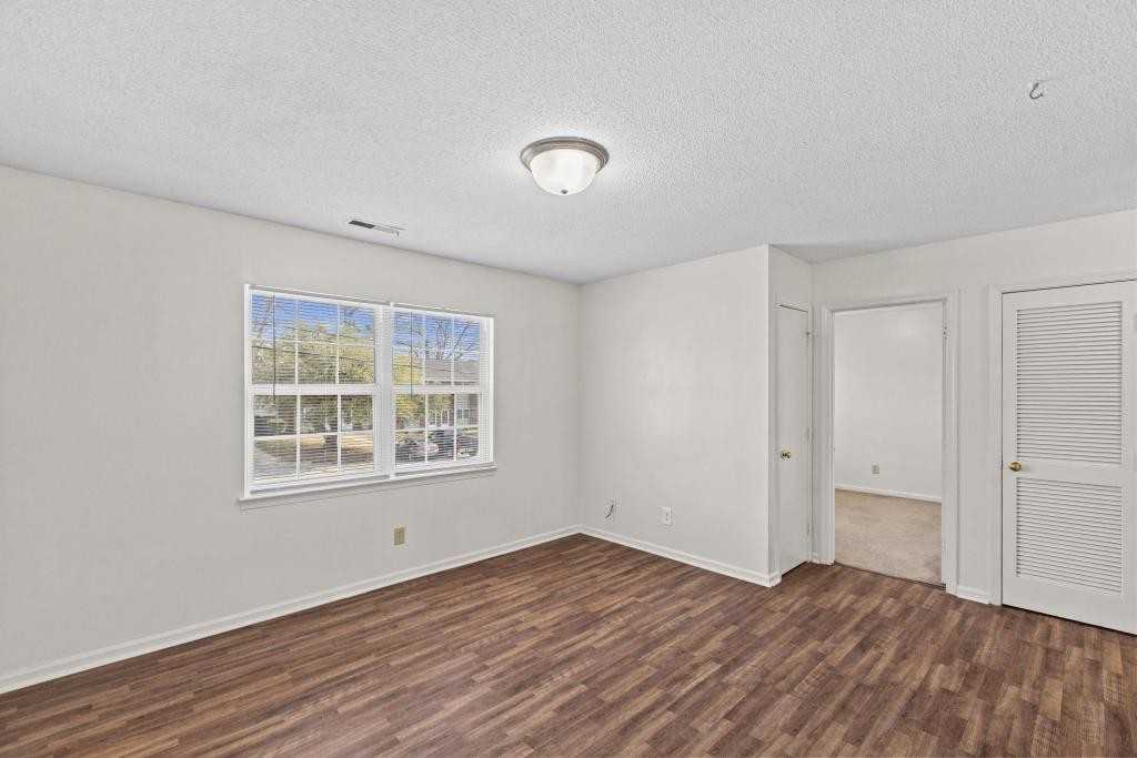 2318 Indian Drive - Photo 7 of 11