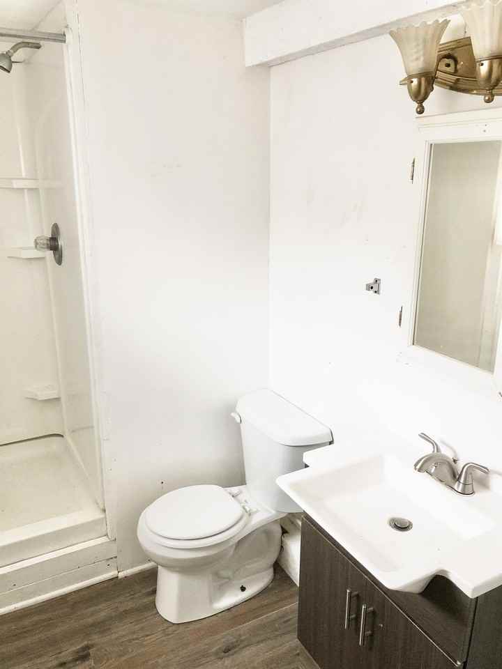 1805 N C Street - Photo 4 of 4