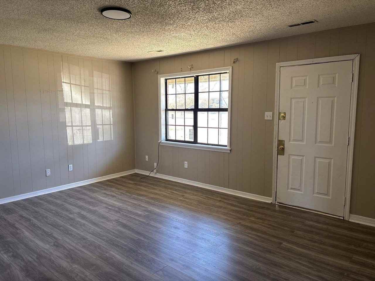 382 Moore St B Ripley TN - Photo 2 of 8