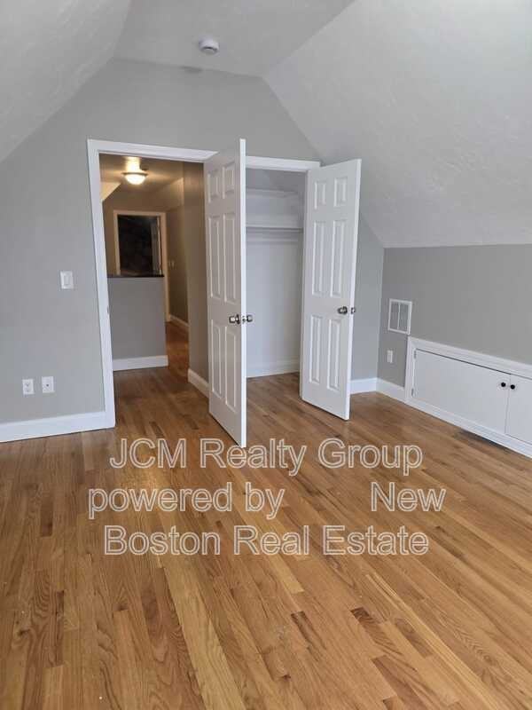 283 Lincoln Ave #2 - Photo 6 of 26