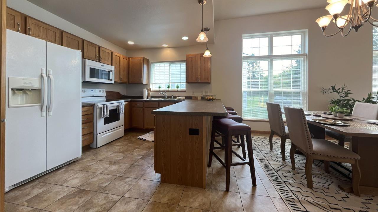 1216 North 16th Avenue - Photo 4 of 22