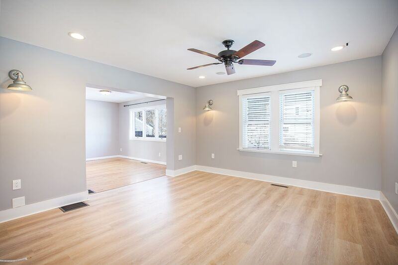 40 Lealand Ave - Photo 3 of 23